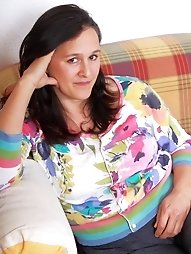 Busty GILF gets her cervix smashed by a huge cock angle 2